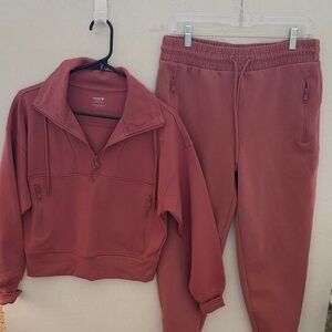 Old Navy Active Matching Set